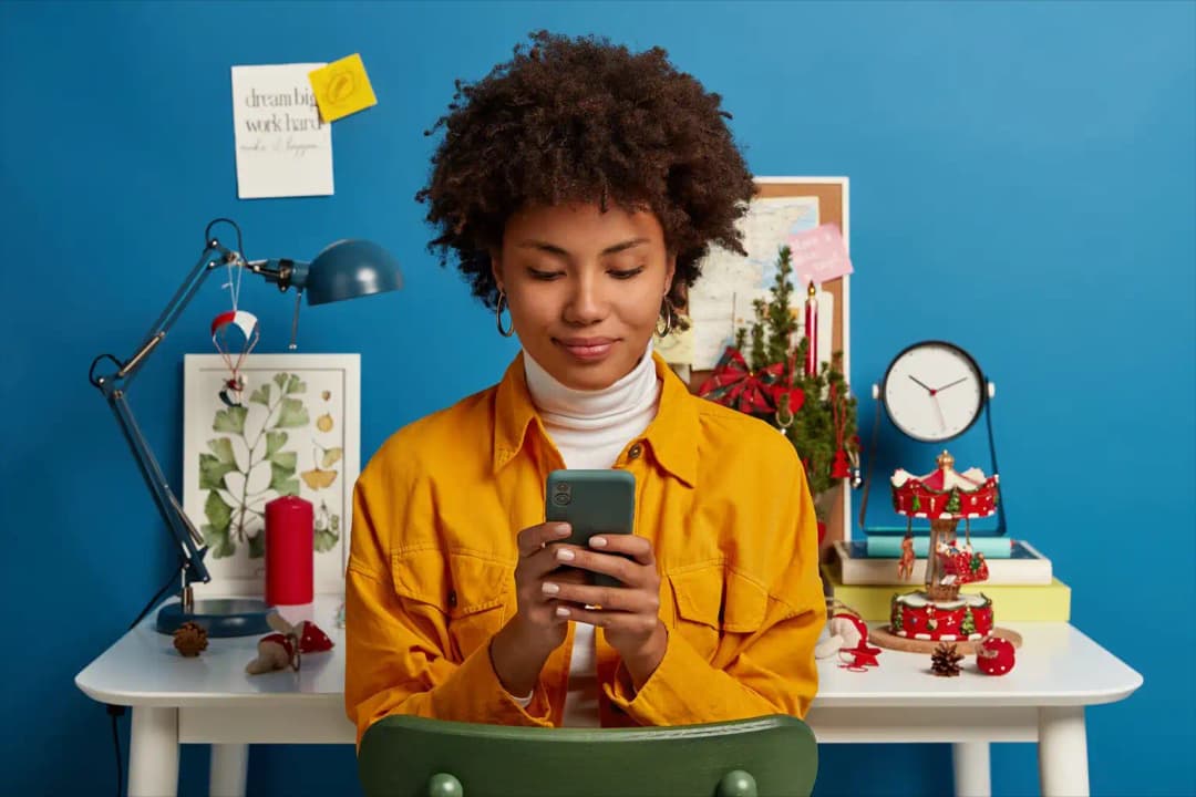 SMS transactionnels vs SMS promotionnels : quelle stratégie pour votre entreprise au Sénégal ?